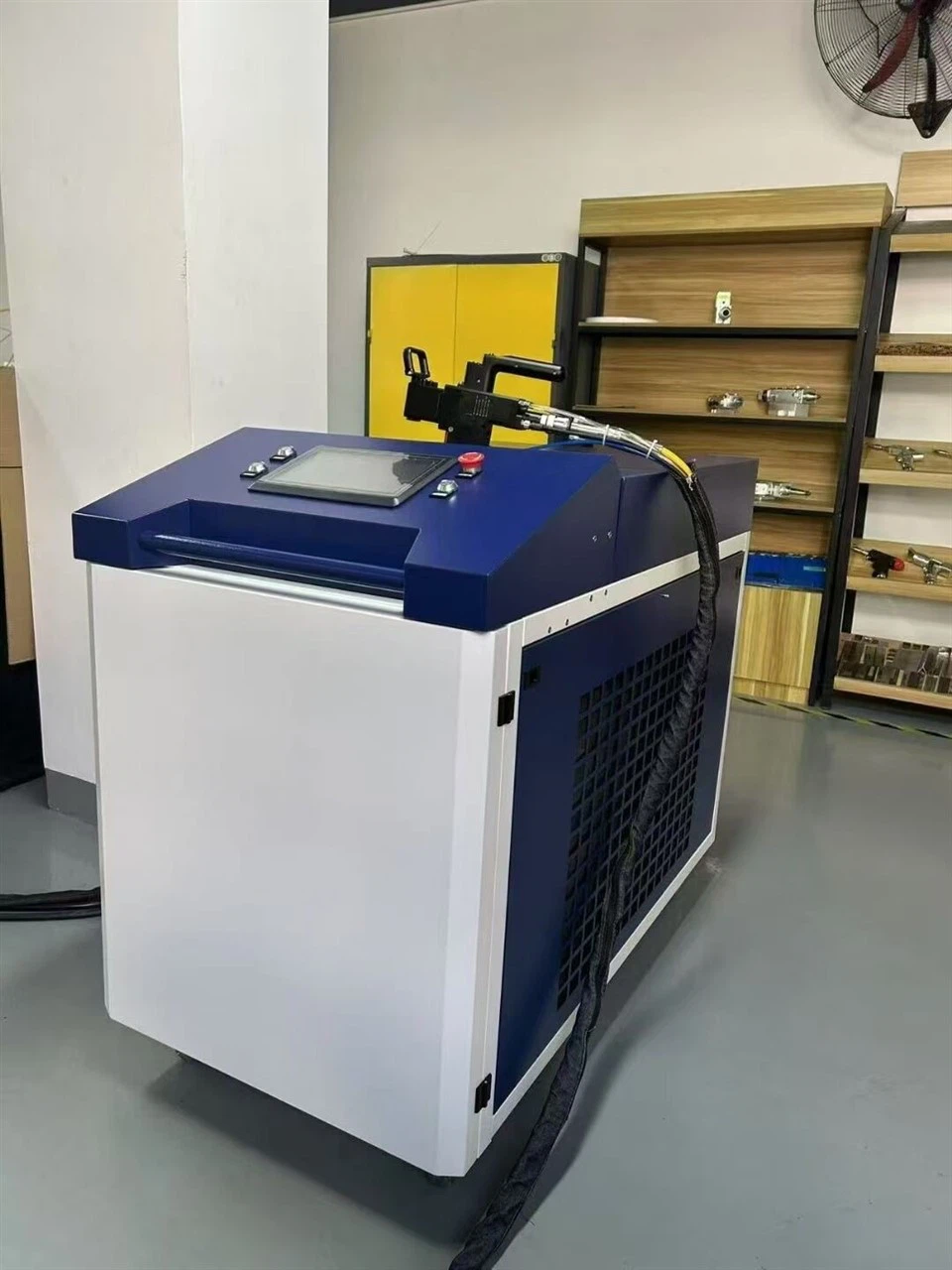 Industrial 6000W High Power Laser Cleaning Agent For Nuclear Power Plant Pollutant Removal