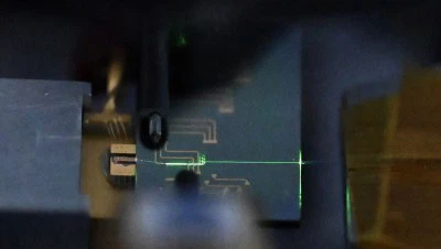 Doorbraak! Wetenschappers integreren voor het eerst een krachtige lasermodus-...